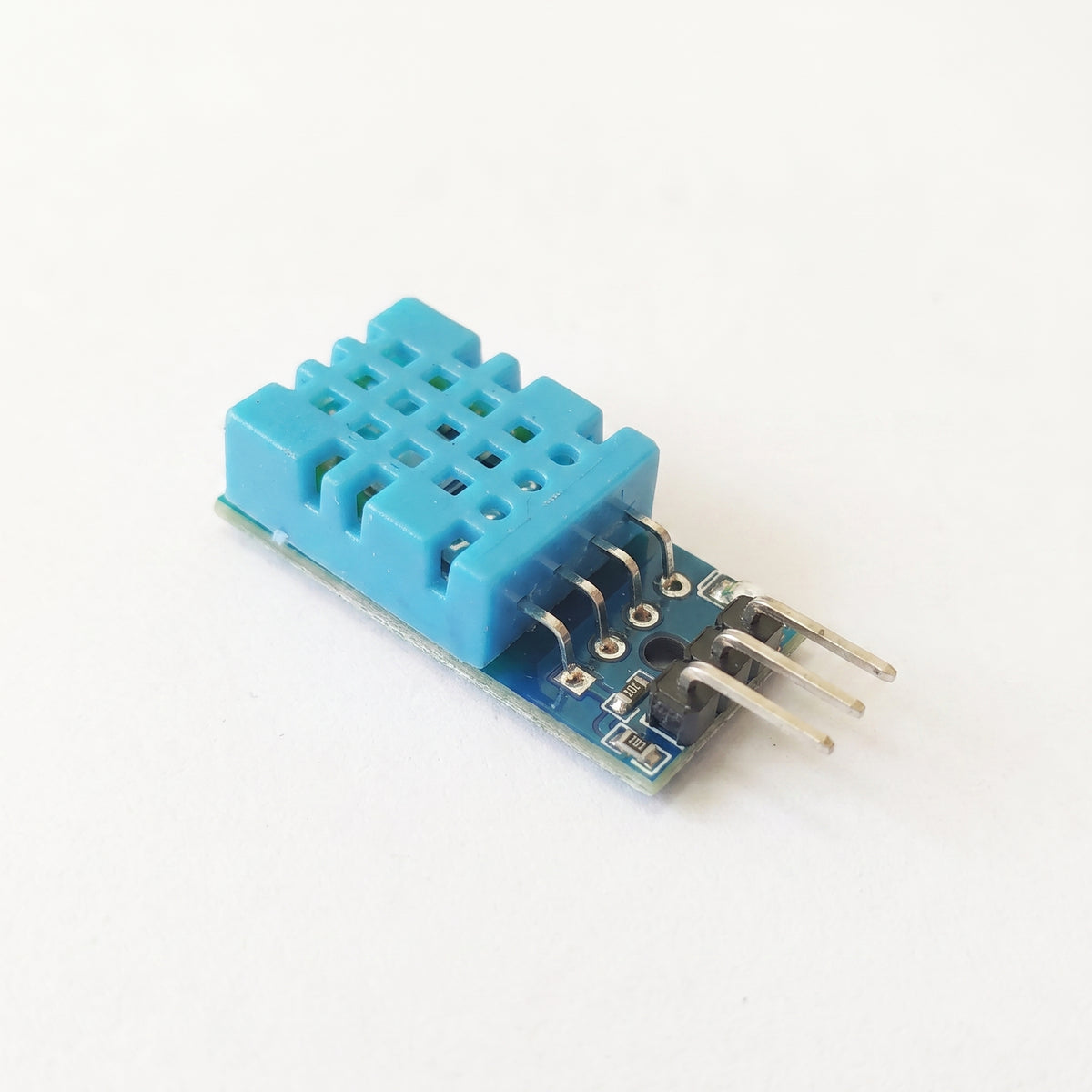 DHT11 sensor module pin layout for weather and environmental monitoring projects
