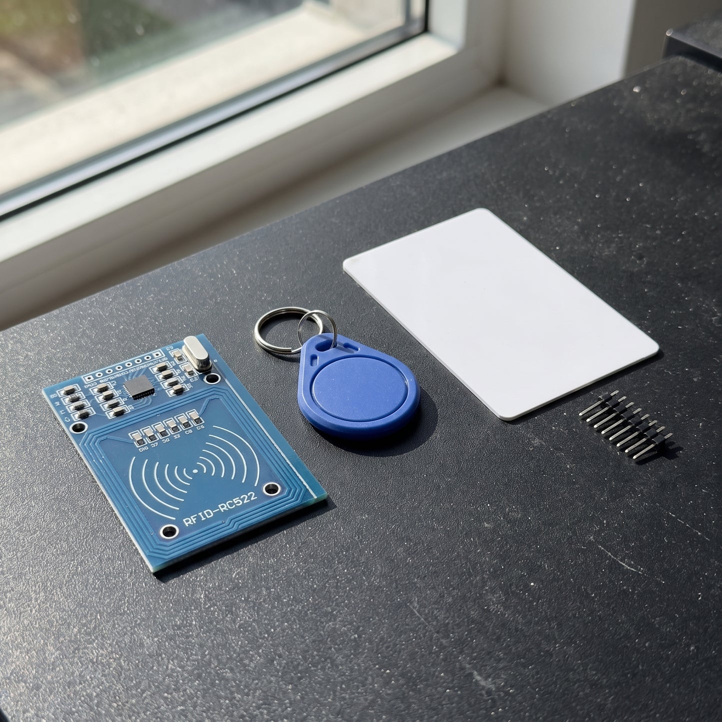 MFRC522 RFID RC522 13.56MHz Contactless Smart Card Reader Module